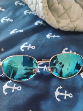 2026 Polarize Gold Frame Sunglasses with Teal Mirrored Lenses RB